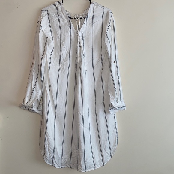 Ethereal White And Black Stripped Shirt Size small - Picture 2 of 8